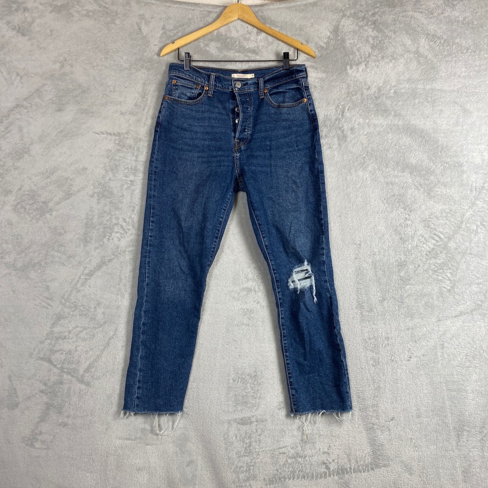 Levis Wedgie Straight Jeans Womens 31 Blue Denim Raw Hem Button Fly 34964-0133